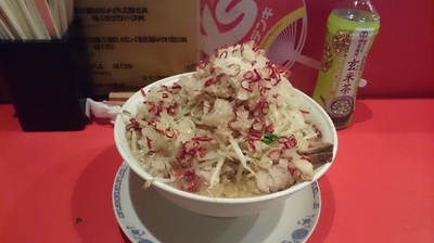 「大豚(ヤサイアブラカラメタマネギ)￥９５０」@ラーメン二郎 府中店の写真