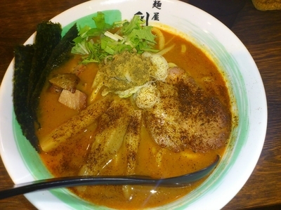 「うまぁ辛らぁめん」@自家製麺 麺屋 利八の写真