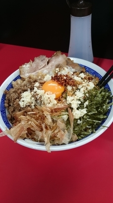 「まぜそば(大)+豚１枚」@イマイ帝国の写真