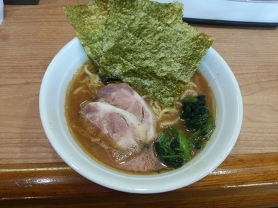 「ラーメン」@横浜家系  おか家の写真