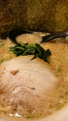 「豚骨ラーメン650円」@春樹 早稲田店の写真