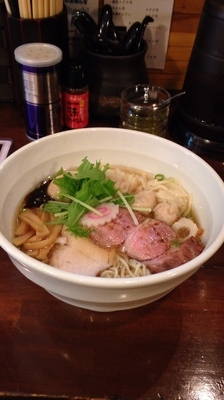 「汐味玉（ワンタントッピング無料）」@麺処 野毛八の写真