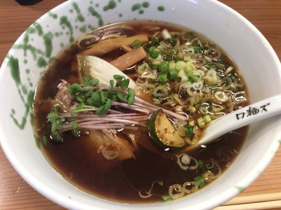 「らーめんは醤油」@ロ麺ズの写真