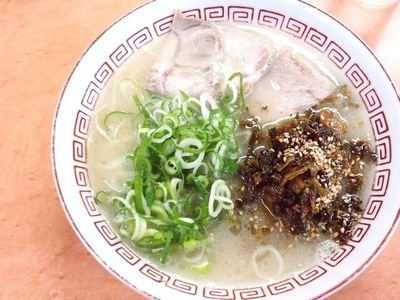 「高菜らーめん」@長浜ナンバーワン 祇園店の写真