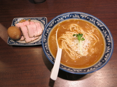 「特製特濃煮干そば：850円」@煮干神の写真