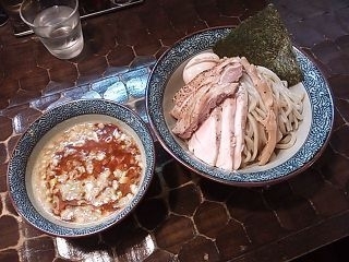 「海老つけそば（並）＋鶏チャーシュー、味玉」@特級鶏蕎麦 龍介の写真