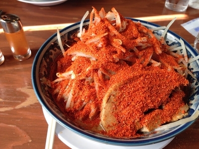 「豚そばカタメやさい一味唐辛子730円」@つけめん・豚そば 活龍 牛久店の写真