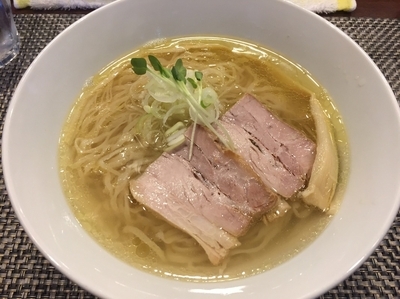 「塩らぁ麺（780円）」@らぁ麺 やまぐち 辣式の写真