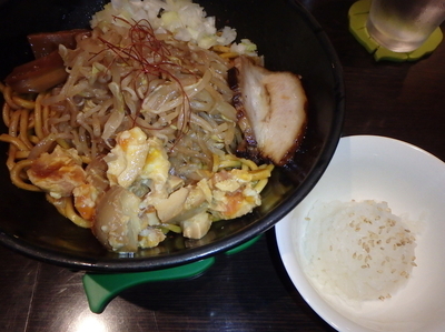 「インド脂そば(900円)、プチごはん(50円)」@仙臺 くろくの写真