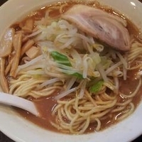 ラーメン(細麺・700円)＋大盛り(0円)