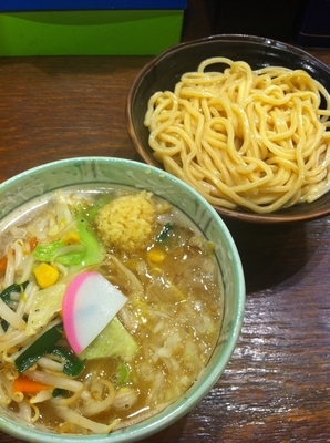 「タンつけ」@トナリ 丸の内店の写真