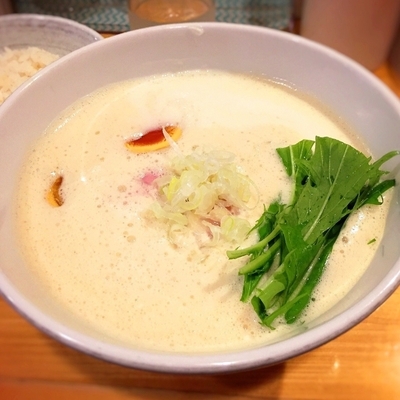 「味玉ふく流ラーメン」@ふく流らーめん 轍 本町本店の写真