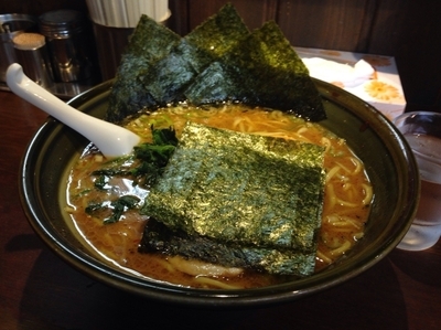 「赤味噌ラーメン(大盛り)780円+150円」@壱八家 弘明寺店の写真