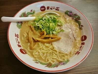 「こってり（大盛）\880」@天下一品 歌舞伎町店の写真