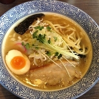 濃厚中華そば 750円