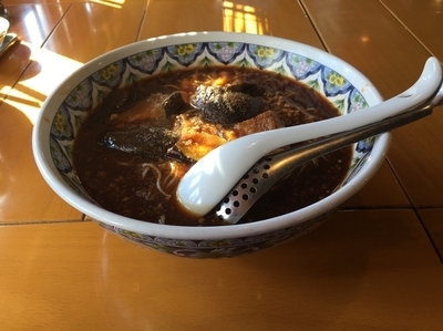 「麻婆茄子ラーメン ¥910」@中国ラーメン 揚州商人 田無店の写真