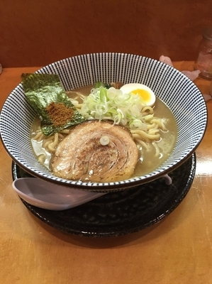 「らーめん」@○寅 麺屋 山本流の写真