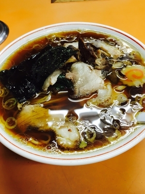 「青島ラーメン¥720＋自家製チャーシュー増し¥50」@青島食堂 宮内駅前店の写真