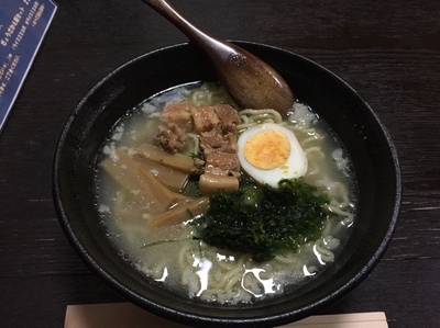 「しそっ葉と角煮のしろのぼんくら ＋ かえ飯」@牛骨らーめん Bones Clubの写真