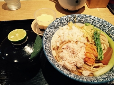 「(5周年記念限定)毛ガニと雲丹の冷製まぜそば 等 ¥1000」@麺屋 一燈の写真