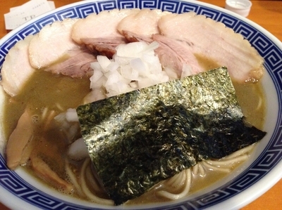 「肉煮干しそば ＋ 追い玉2杯」@七連星の写真