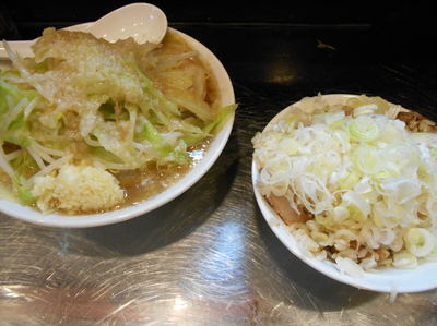 「ミニラーメン+豚飯(930円)」@らーめん虎丸 川口店の写真