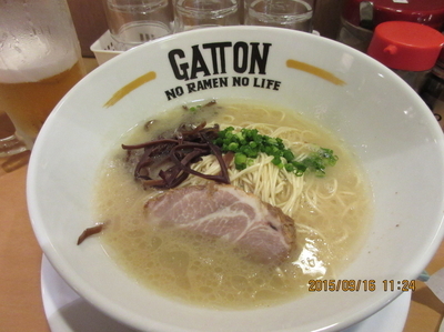 「白とんこつラーメン」@釜炊とんこつラーメン がッとん 船橋店の写真