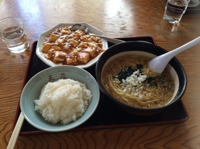 「麻婆豆腐 塩ラーメンセット」@天芯ラーメン 瑞穂店の写真