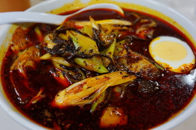 「辛いネギラーメン (3辛、普通盛り)」@I am ラーメン漢の写真