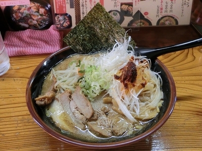 「醤油らあめん(大盛)+辛味ねぎ」@俺流らあめん・深味やの写真