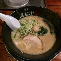 豚骨ラーメン