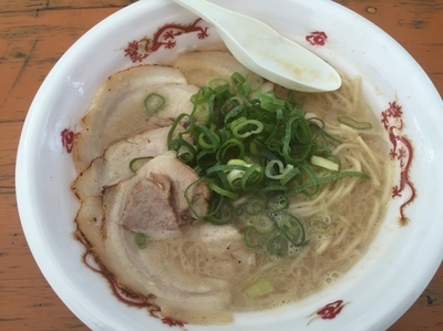 「ラーメン海鳴、魚介豚骨800円、炙りチャーシュー200円」@大つけ麺博プレゼンツ つけ麺VSラーメンの写真