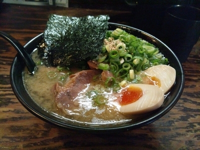 「Y'sラーメン（850円）」@Y's Dining Barの写真