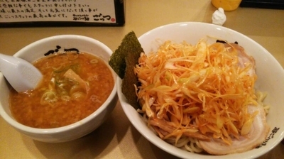 「つけ麺 大地かつお  辛ねぎ  \1050」@超ごってり麺 ごっつ 秋葉原店の写真