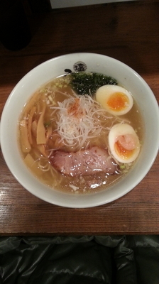 「塩らーめん  味たま」@塩らーめん専門 ひるがお 大岡山店の写真