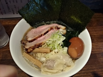 「ニボキチ(中)＋特製トッピング」@煮干専門 中華そば 平八の写真