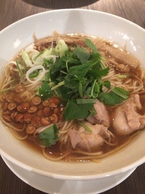 「稲庭かしわ中華そば」@たなつものSHOKUDOUの写真