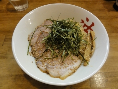 「肉盛り油そば」@きりん寺 阪大前店の写真