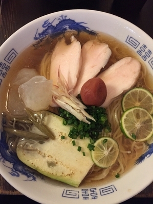 「真夏の貝寒そば」@麬にかけろ 中崎壱丁 中崎商店會1-6-18号ラーメンの写真