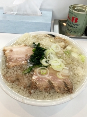 「白の海老わんたんそば」@伊藤商店 多賀城店の写真