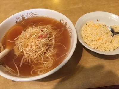 「ネギソバ＋半チャーハン」@味雅の写真