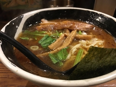 「醤油ラーメン」@麺場 浜虎 横浜店の写真