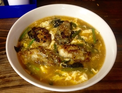 「カキの酸辣湯メン 980円」@九州大分ラーメン 麺恋亭 中華街店の写真