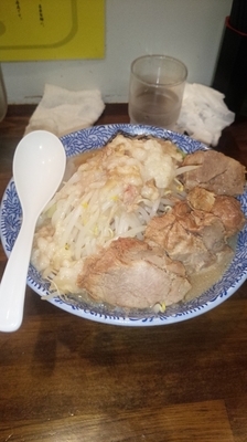 「ラーメン700円＋豚増し100円」@ラーメンJAPAN 川口本店の写真