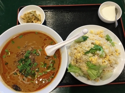 「担々麺 大辛 半チャーハンset」@百香亭 守谷店の写真