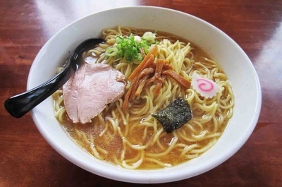 「中華そば(大盛り)」@越谷大勝軒 NANAの写真