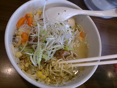 「［限定］あさりラーメン「クラムチャウダー」」@鶏の穴 白山店の写真