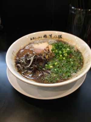 「ラーメン黒」@長濱らーめん 道の豚の写真