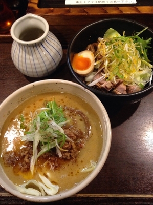 「ハーフ&ハーフ(坦々麺&油そば)」@麺屋 無尽蔵の写真