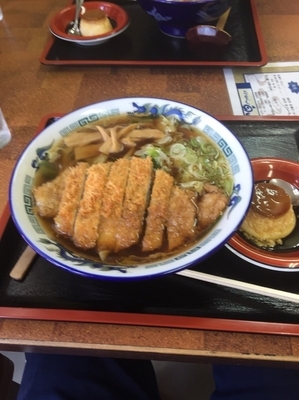 「特選白山ラーメン750円＋消費税」@らーめん 白山の写真